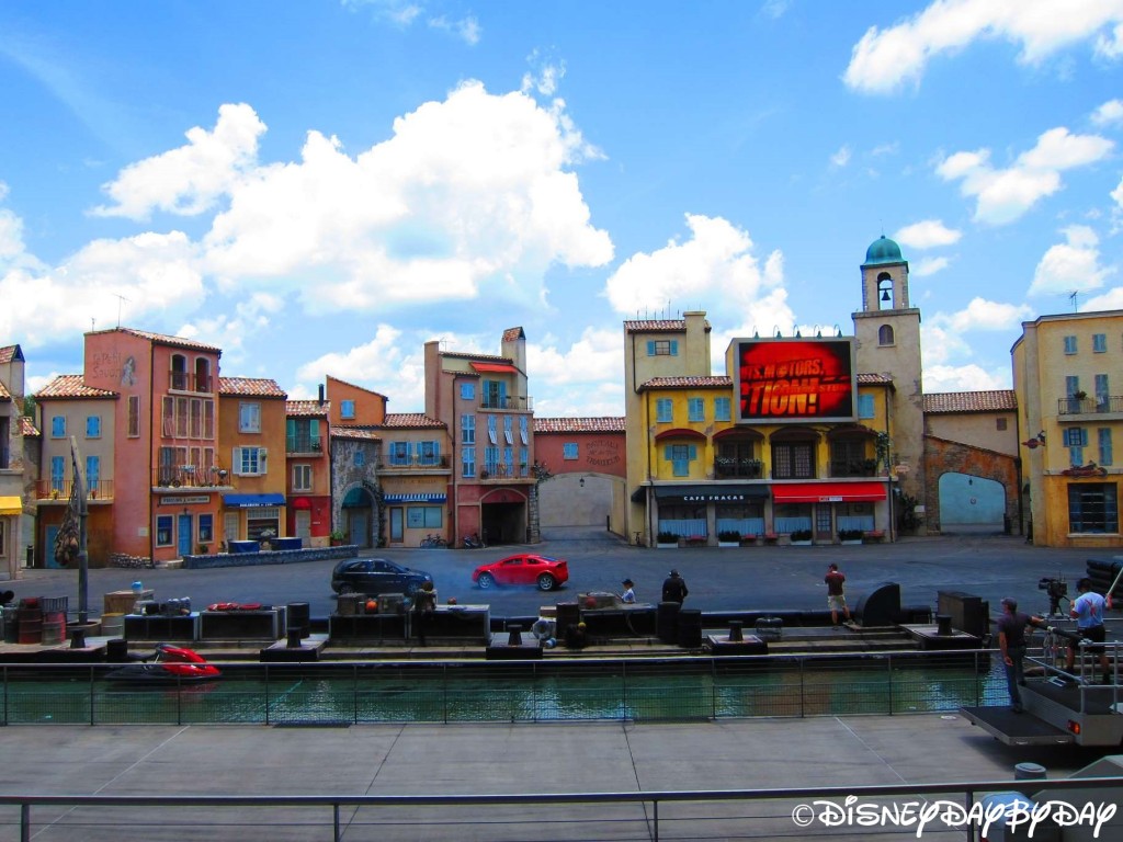 Hollywood Studios Lights, Motors, Action Extreme Stunt Show