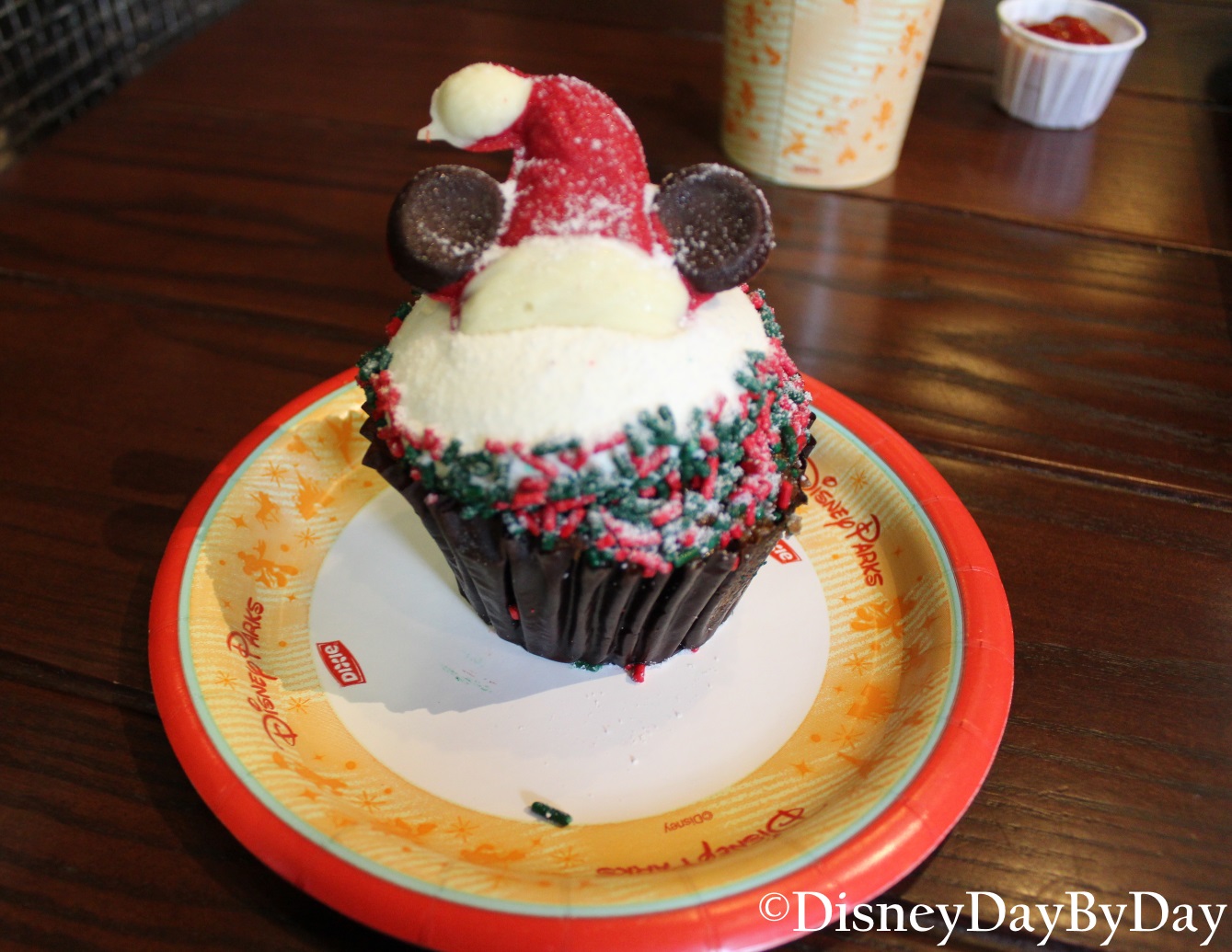 Favorite Food Friday: Gingerbread Cupcake